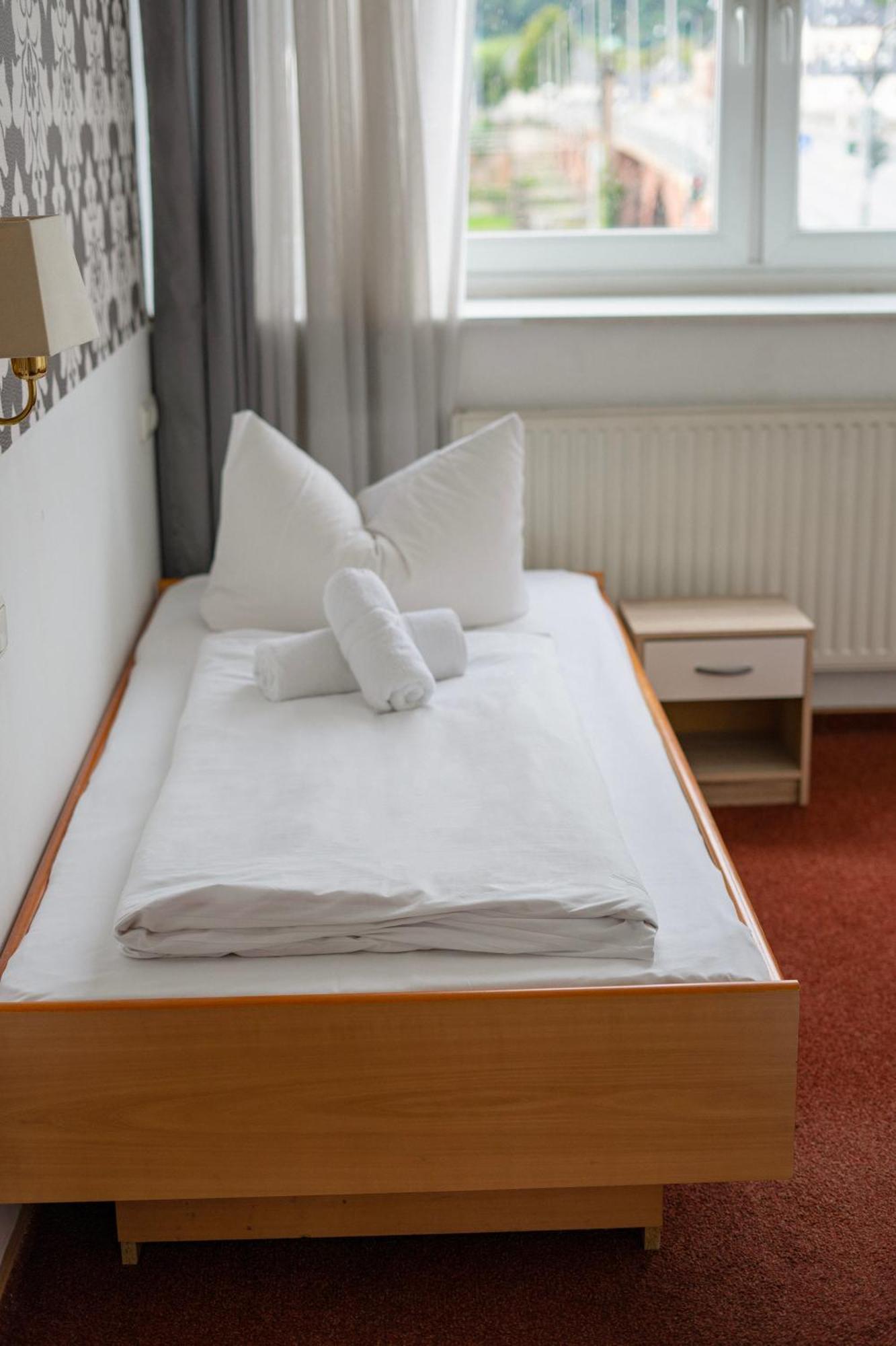 Hotel Constantin เทรียร์ ภายนอก รูปภาพ