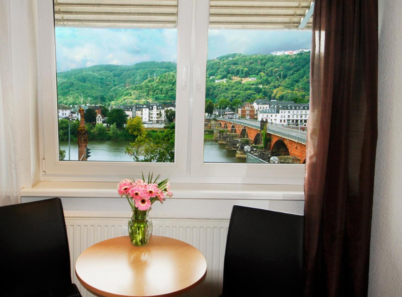Hotel Constantin เทรียร์ ภายนอก รูปภาพ
